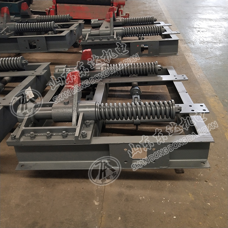 QZC6氣動(dòng)阻車器